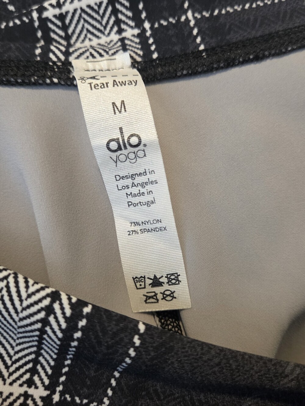 ALO Yoga High-Waist Vapor Legacy Plaid leggings Size M Full Length - Picture 8 of 8